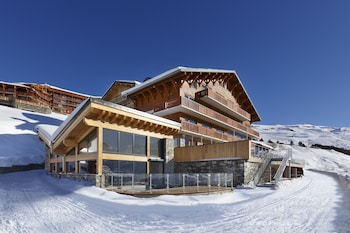 ours blanc hotel and spa