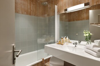 ours blanc hotel and spa