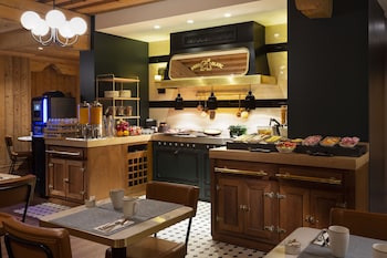 ours blanc hotel and spa