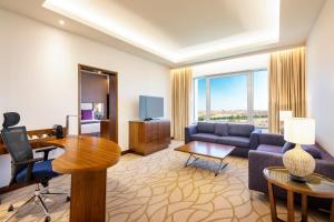 Crowne Plaza Muscat Ocec By Ihg,‘Udhaybah>>Muscat,4 star