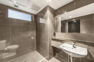 summer house backpackers melbourne