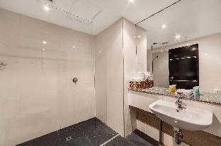 summer house backpackers melbourne