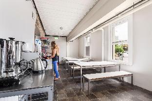 summer house backpackers melbourne