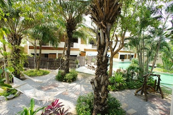 the hideaway resort