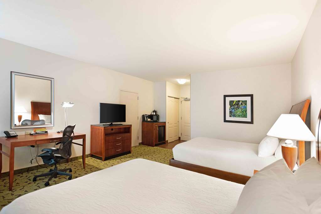 hilton garden inn bloomington
