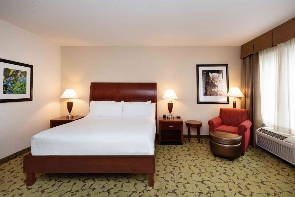 hilton garden inn bloomington