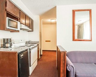 Rodeway Inn & Suites Hwy 217 & 26 W,Portland>>Beaverton,2 star