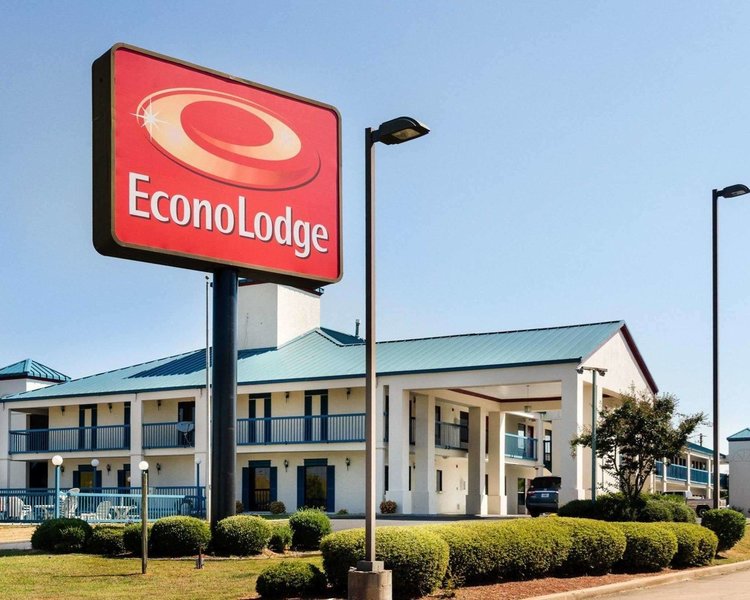 econo lodge canton i 55