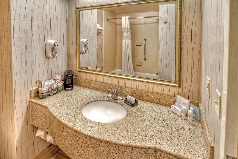 hampton inn midland