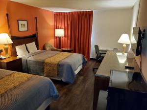 Jackson Hotel And Convention Center,Near Casey Jones Village,2 star