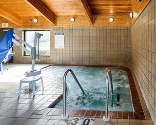 Quality Inn Near Medical Center,Rochester>>Olmsted County,3 star