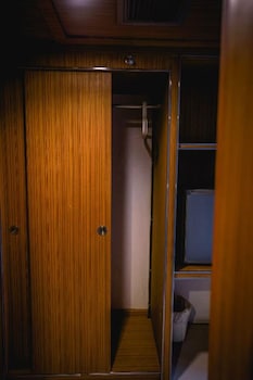 white palace bangkok