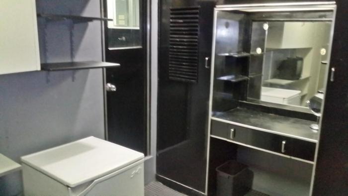 ervoruto hostel makati