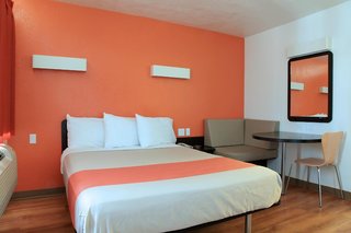 motel 6 scottsdale