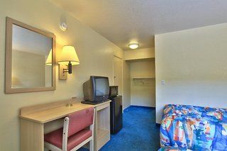 Motel 6 Phoenix East,Paradise Valley>>Camelback East,2 star