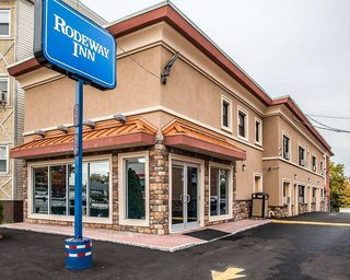 Rodeway Inn,Lyndhurst>>Belleville,2 star