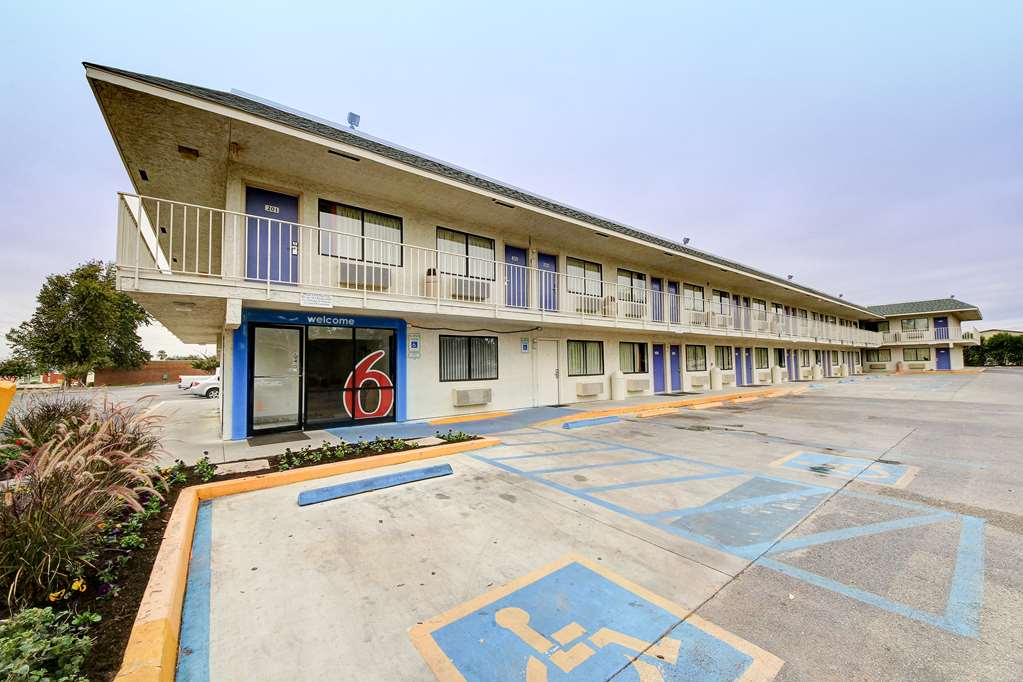 Motel 6 San Marcos, Tx