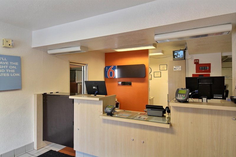 motel 6 san marcos tx