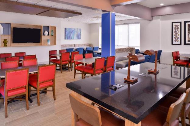 holiday inn express burlington by ihg