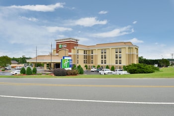 Holiday Inn Express Burlington By Ihg,Burlington>>Alamance,3 star