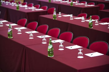 Montresor Hotel Tower,Castelnuovo Del Garda>>Bussolengo,4 star