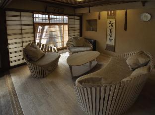 traditional kyoto inn serving kyoto cuisine izuyasu