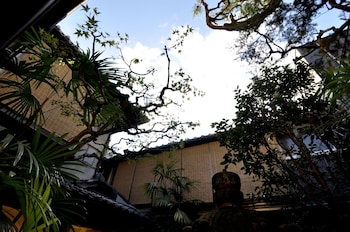 traditional kyoto inn serving kyoto cuisine izuyasu