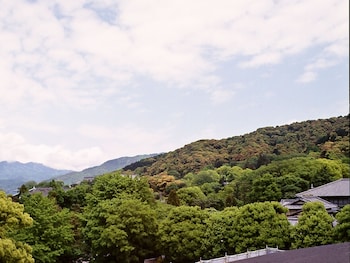 gion ryokan karaku