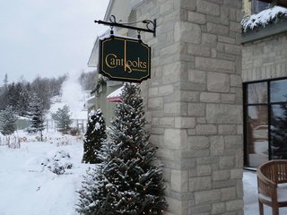 Calabogie Peaks Hotel, Ascend Hotel Collection,Calabogie>>Arnprior,3 star