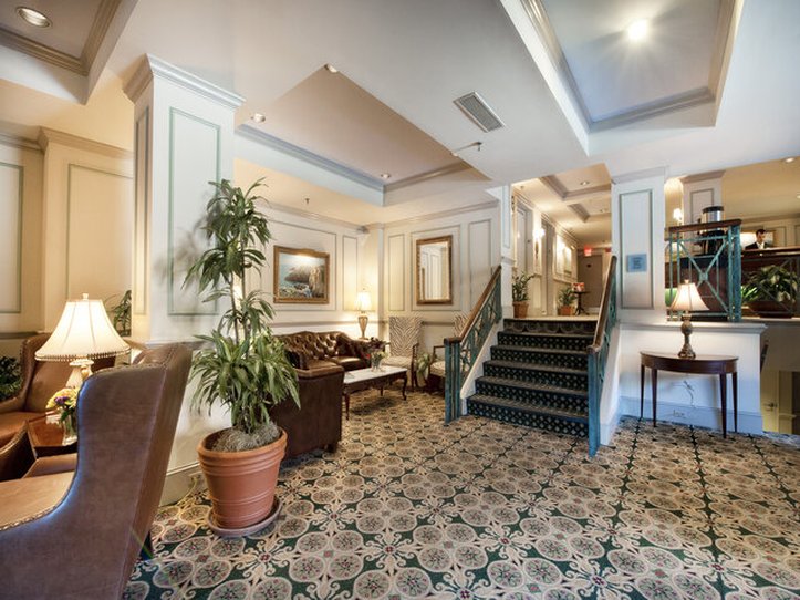 the dunhill hotel