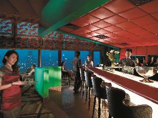 pudong shangri la shanghai