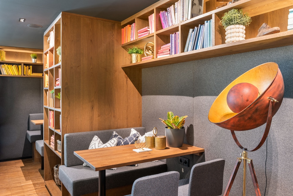mosaic house design hotel