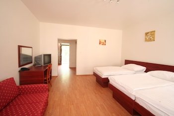 Aparthotel Susa,Vinohrady>>Prague,3 star