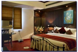 The Solace,East Of Kailash>>Delhi,3 star