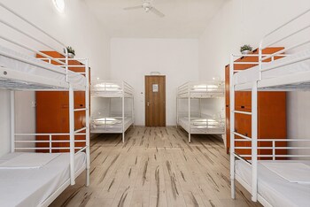 quo milano hostel