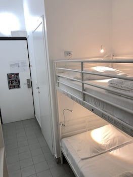 quo milano hostel