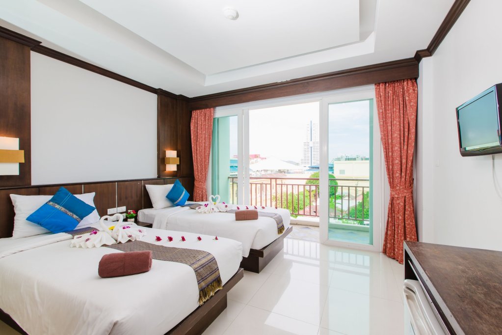 azure bangla phuket