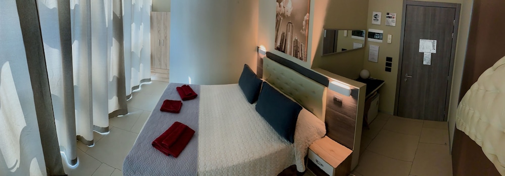 star hotel airport verona