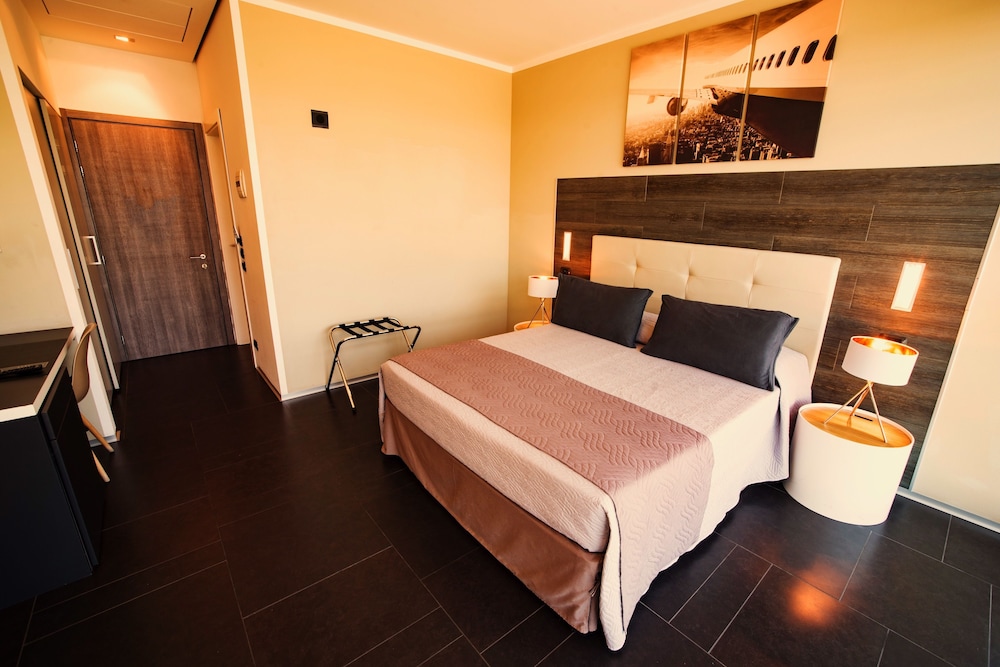 star hotel airport verona