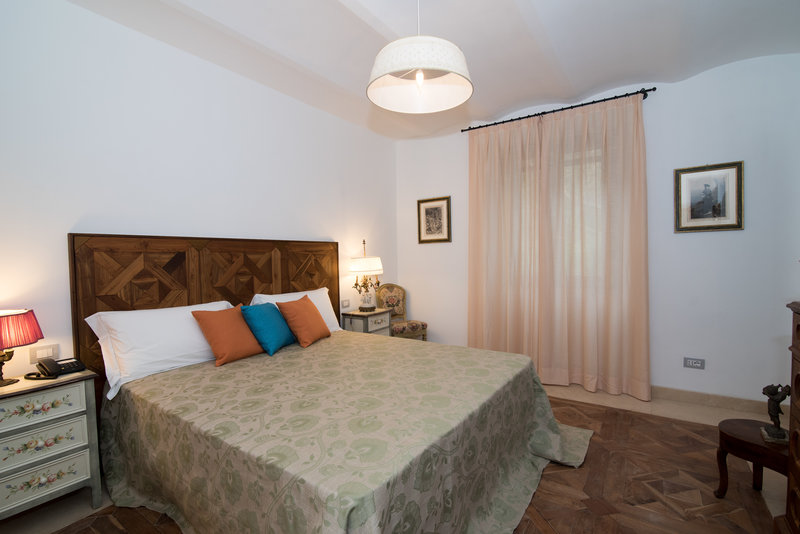 borgo pallavicini mori