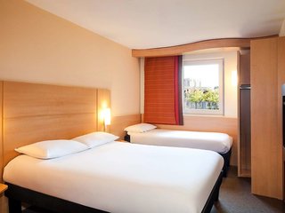 Ibis Milano Centro,Via Finocchiaro Aprile Camillo 2,3 star