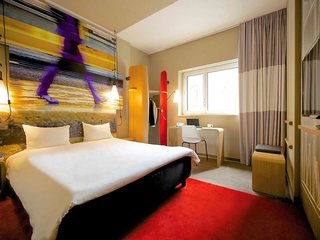 Ibis Milano Centro,Via Finocchiaro Aprile Camillo 2,3 star