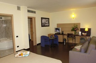 B&B Hotel Milano Cologno Studios,Lombardy>>Cologno Monzese,4 star