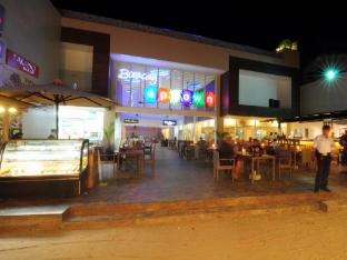 Boracay Uptown,Boracay>>Balabag,4 star