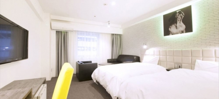 hotel plumm