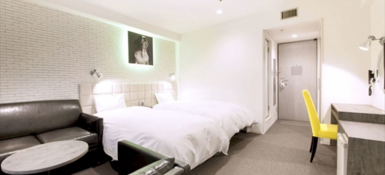 hotel plumm