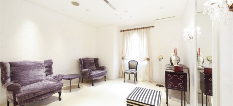 hotel plumm