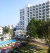 cera resort chaam