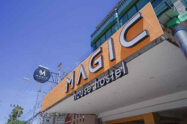 magic house hostel