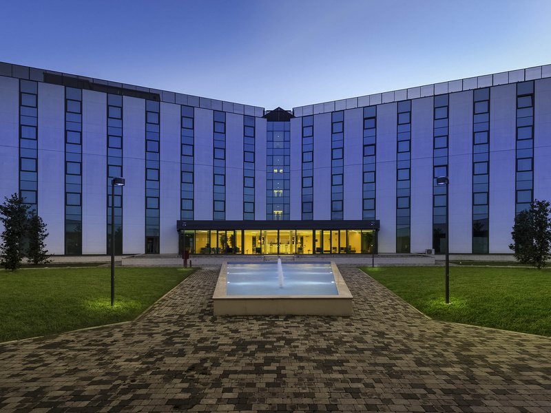 ibis styles milano melegnano